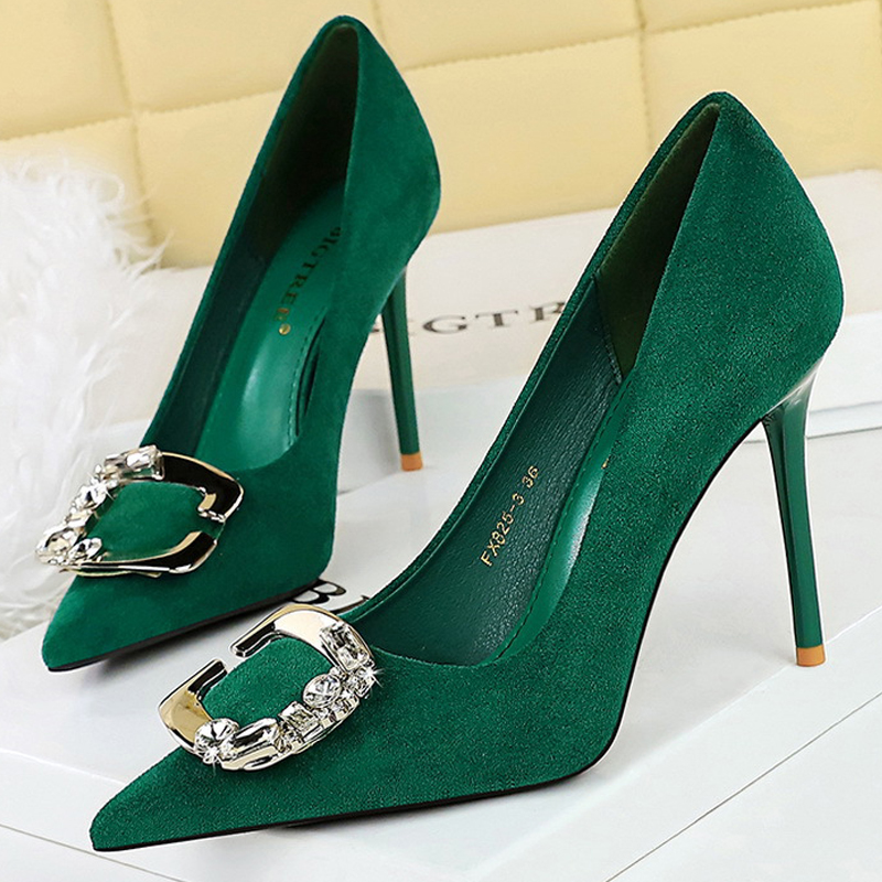 BIGTREE Shoes Metal Rhinestone - đánh giá và giá Shoe Tree