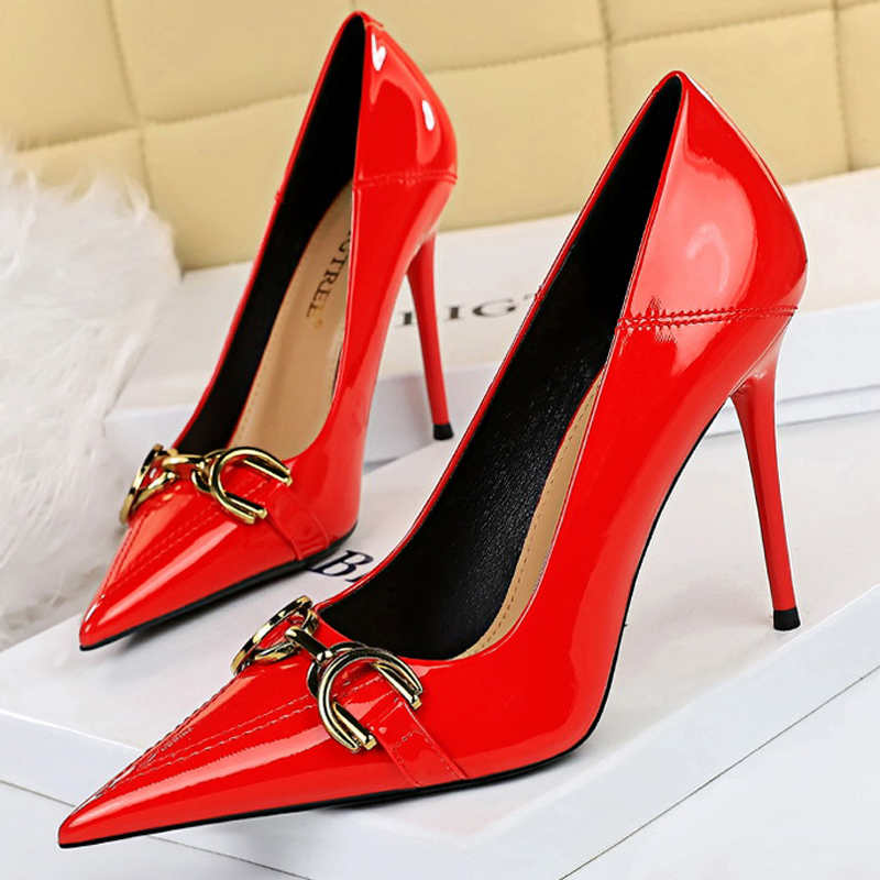 Luxury Women Pumps Metal Belt  - đánh giá và giá Shoe Tree